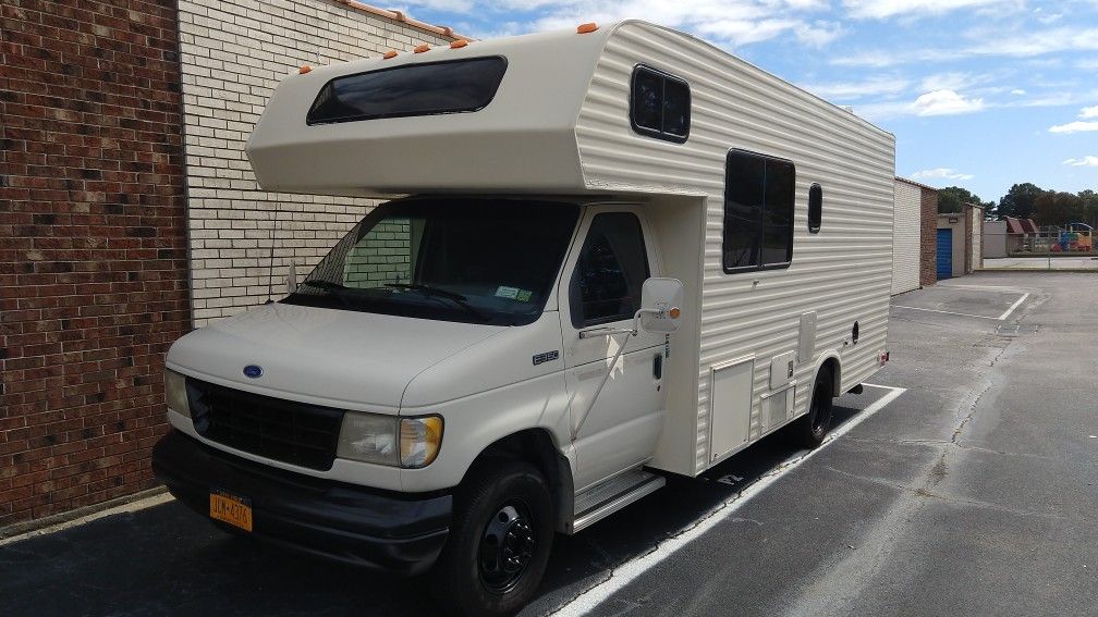 Class C camper, tiny house ready to hit the road!