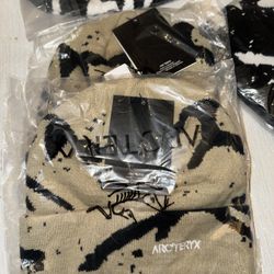 Arc’teryx Beanie