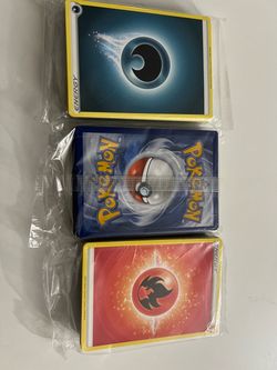 Pokémon TCG Card Lot Bundle