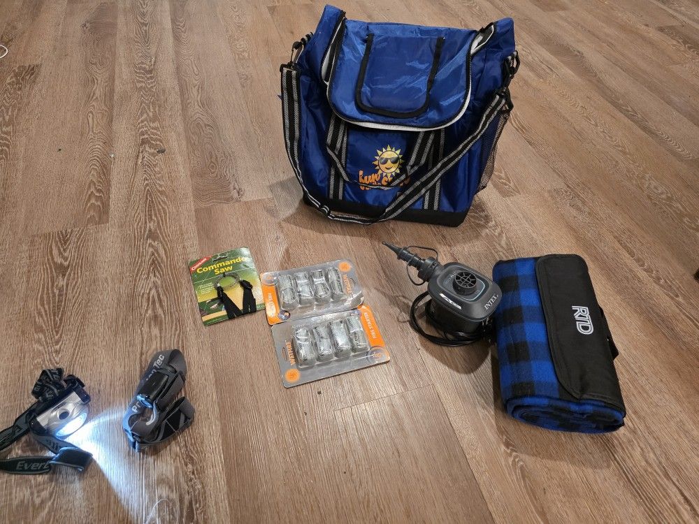 Camping Accesories Bundle