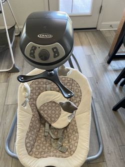 Graco baby swing