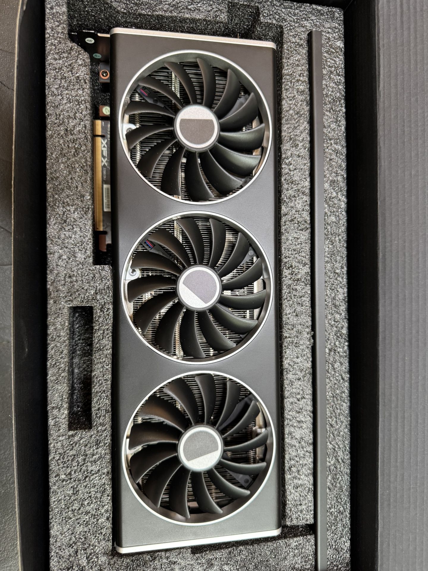 XFX AMD Radeon RX 7900 XTX - 24GB GDDR6