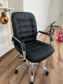 adjustable height office chair