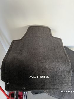 Nissan Altima Floor Mats