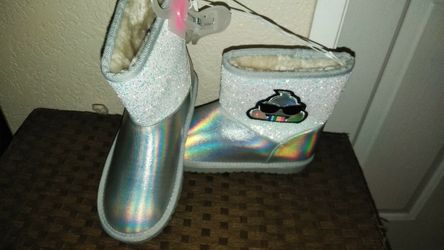 Size 4 girls emoji boots brand new