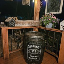 Jack Daniel's Whiskey Barrel 