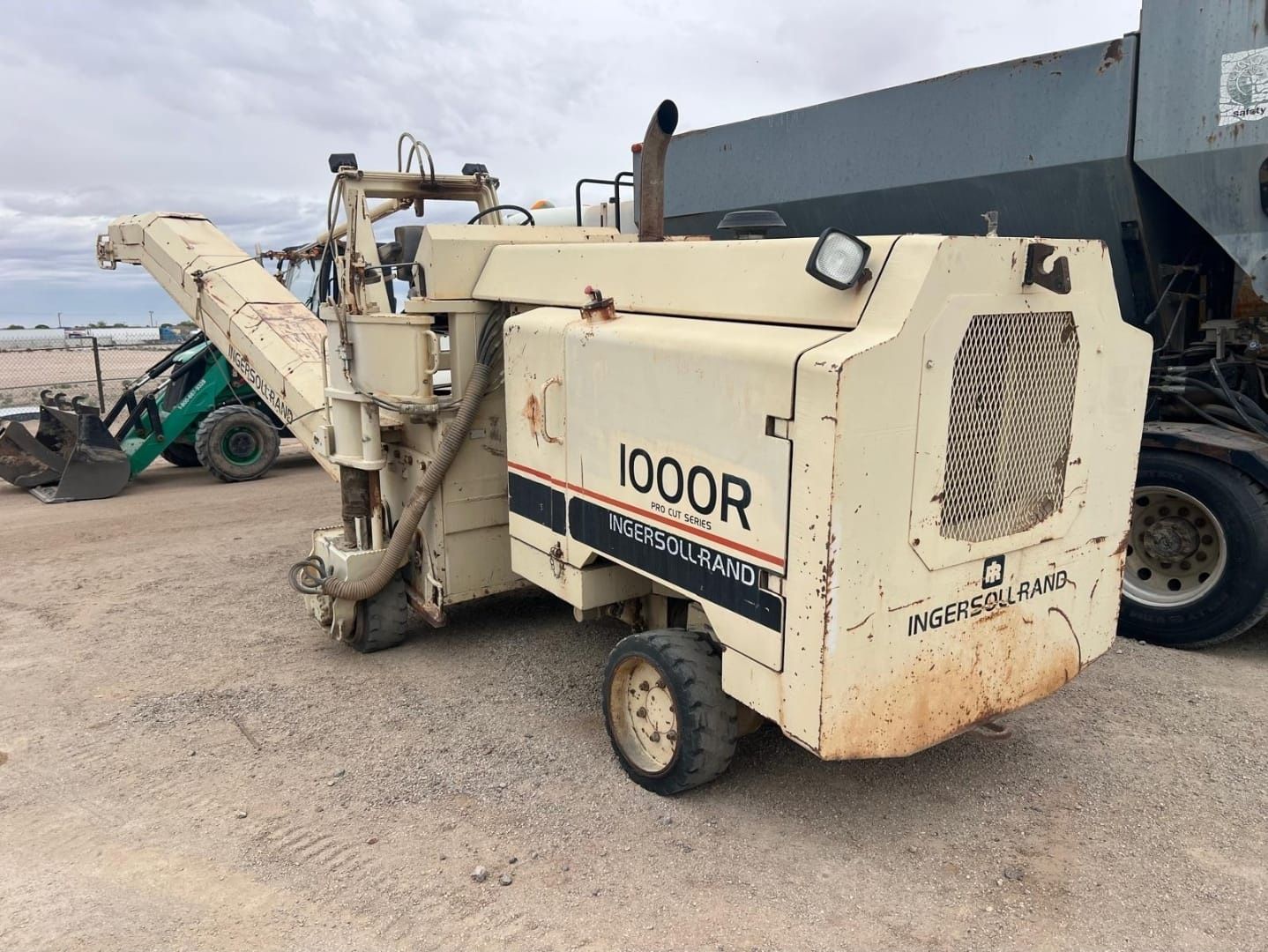 1998 APPROX INGERSOLL RAND 1000R