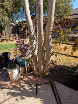 Excellent UGLY STICK 7ft.medium to heavy action CATFISH