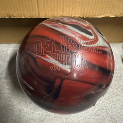 Delirium Shock14 lb bowling ball, pick up in Temple city