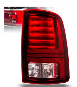 Tail Light Compatible with 2013-2018 Ram 1-2018 Ram 2500/3500 Rear Taillight with Blub Brake Lamp Assembly Red Lens Right Passenger Side Repla