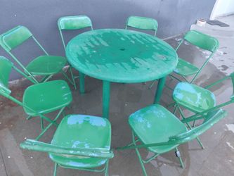 Picnic Table and 8 Chairs