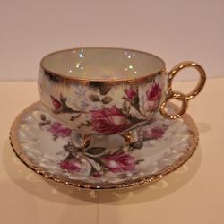 Vintage Royal Sealy China Tea/coffee cup. Rose Pattern, Gold Trim