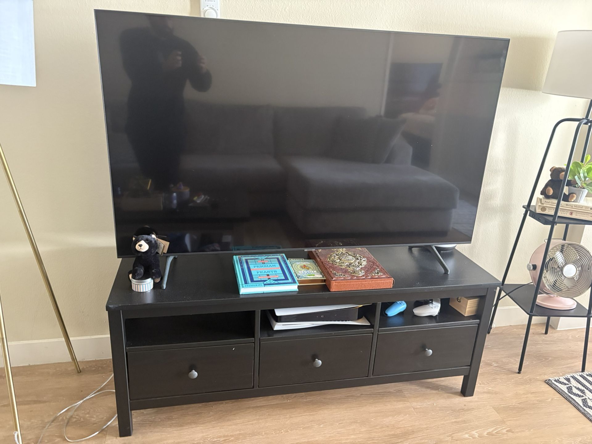 65 Inch Samsung tv