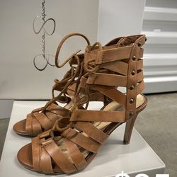 •Jessica Simpson •Lucky Brand •Michael Kors •Steve Madden