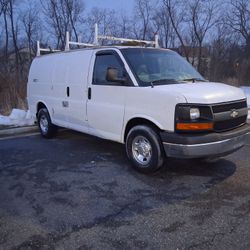 2009 Chevrolet Express Cargo Van