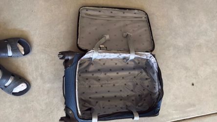 Skyline, carry-on luggage bag, four wheels expendable