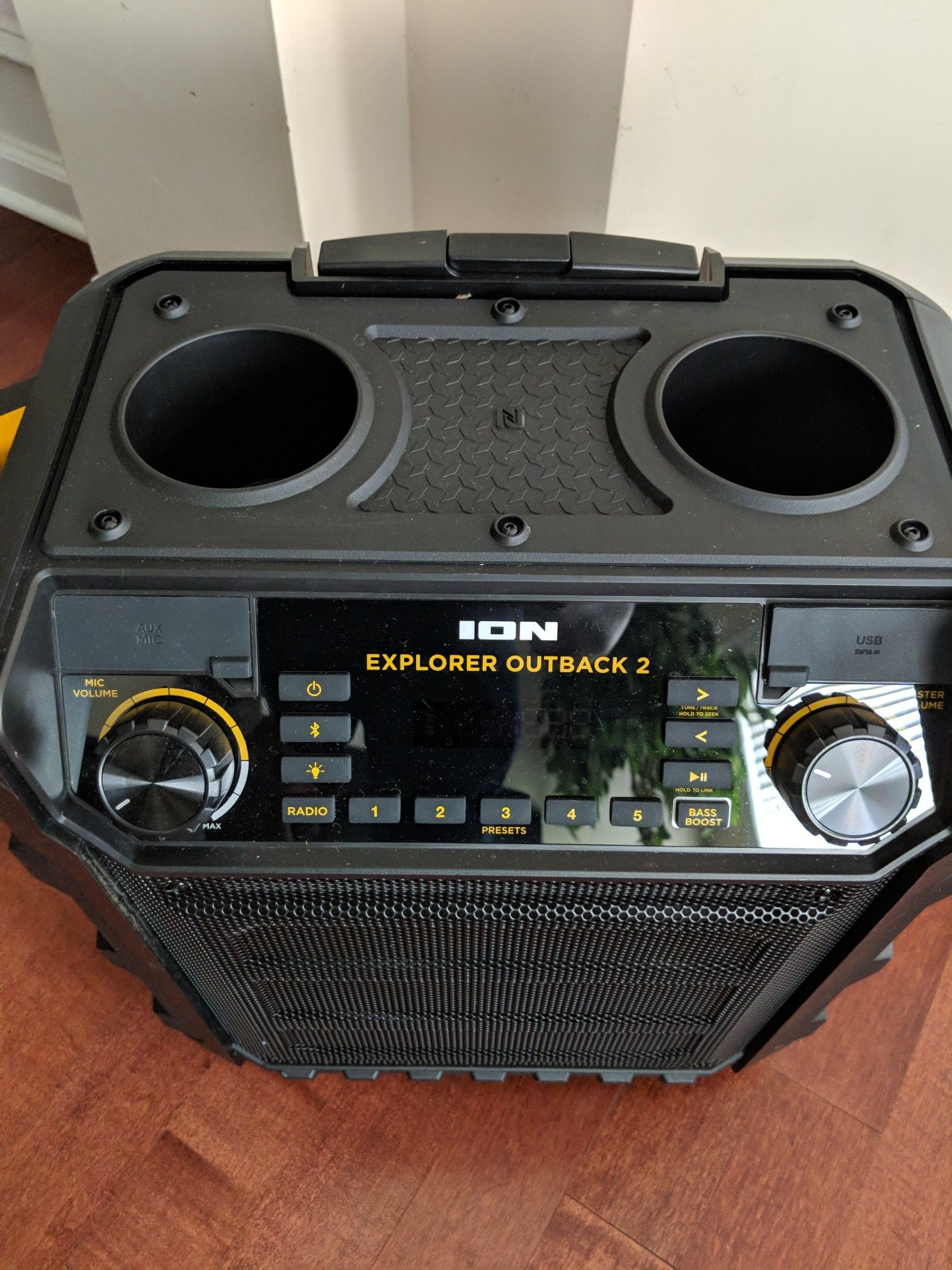 Ion explorer outback store 2 usb