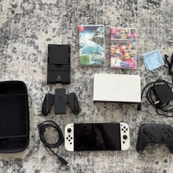Nintendo Switch Oled + Games + Accessoires 