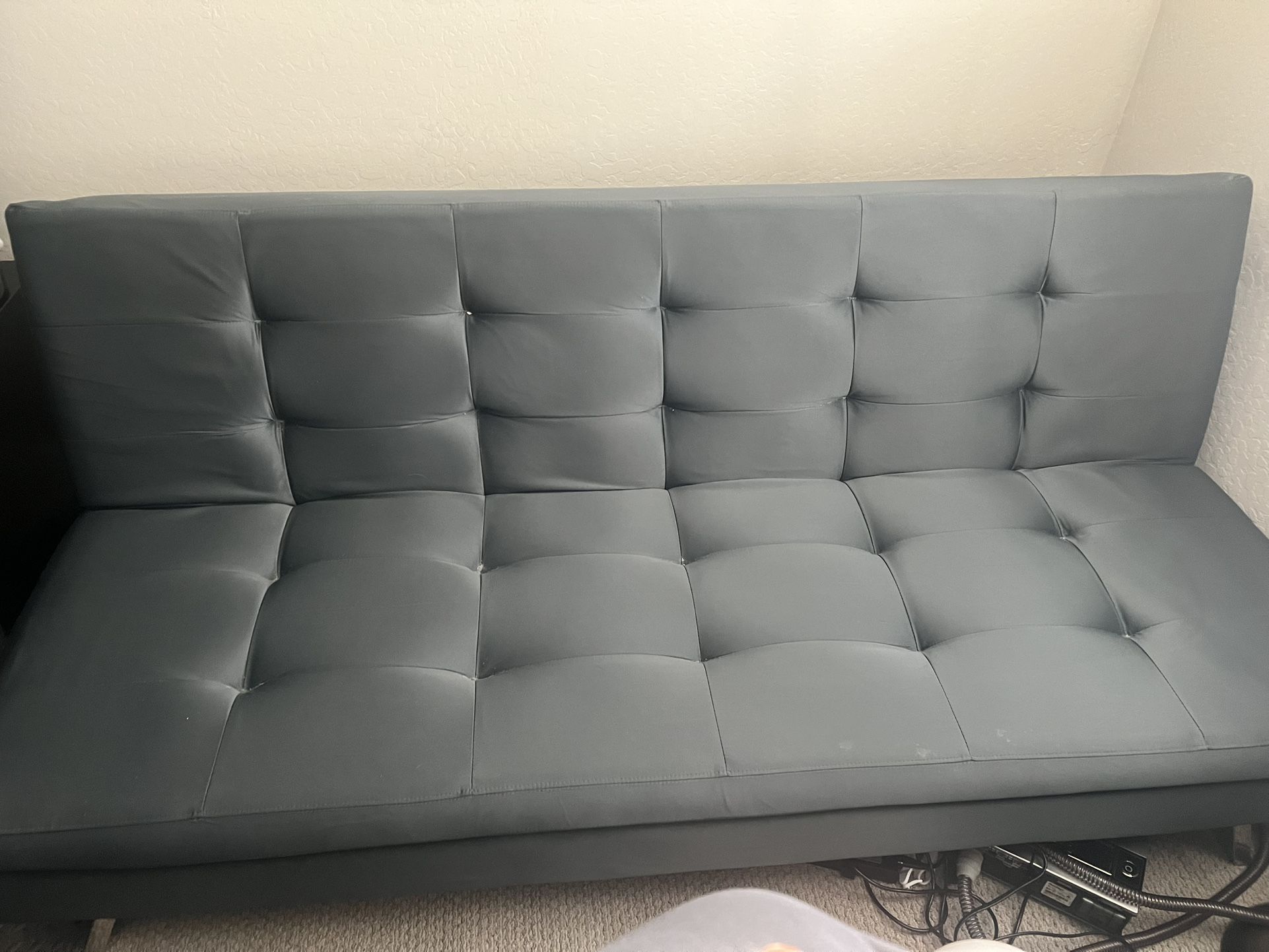 Futon Bed – Convertible & Tufted – Excellent Condition