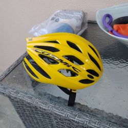 Used cosmic Bike Helmet