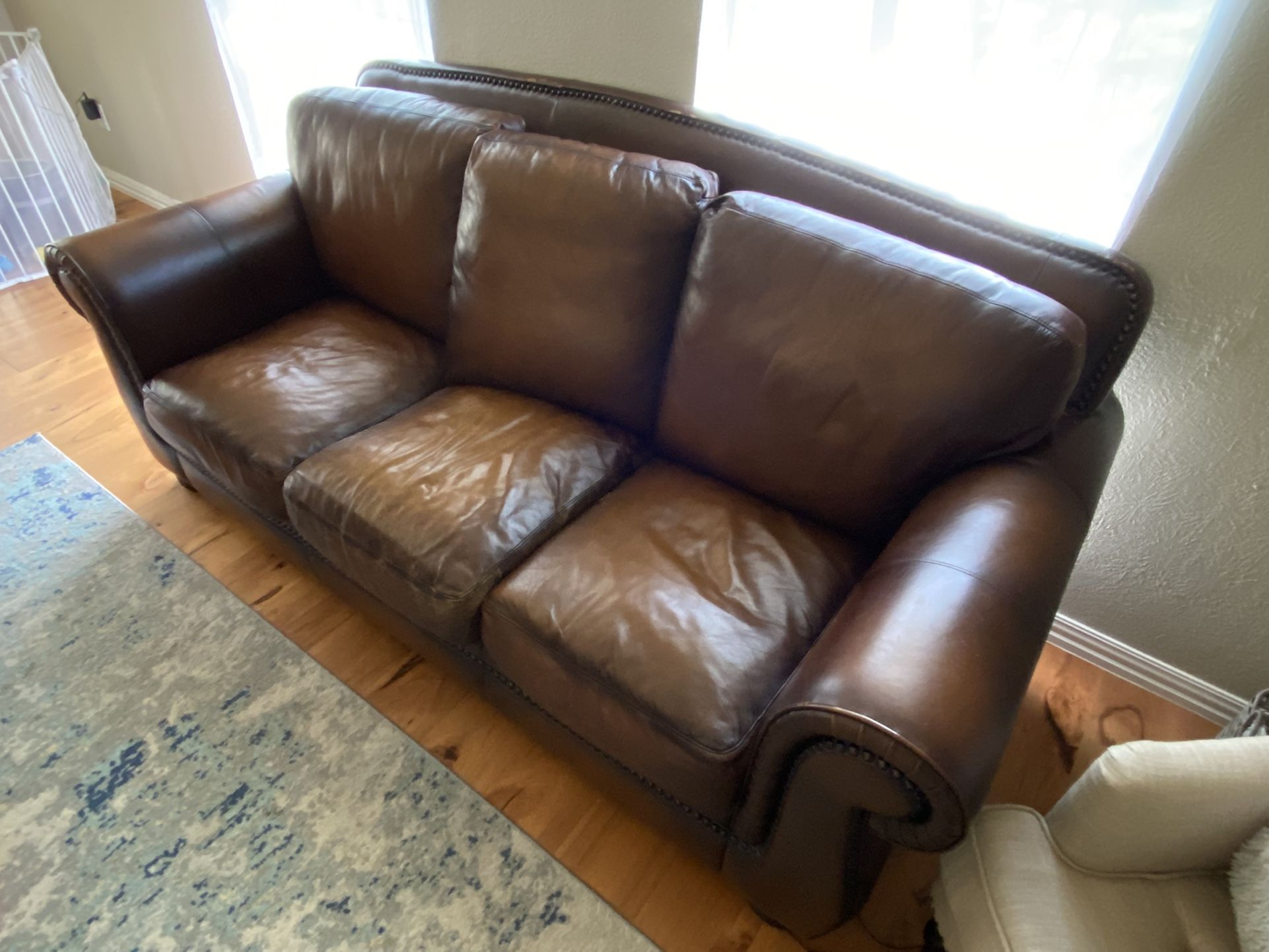 Havertys Vintage Autumn Sofa for Sale in Austin TX OfferUp