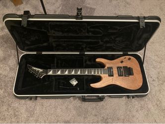 Jackson Dinky Electric Guitar + Jackson Hardshell Case