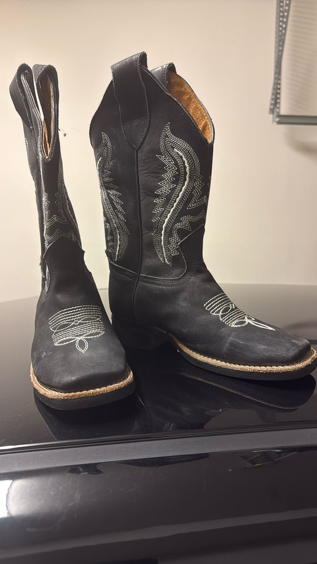 Becerra Boots