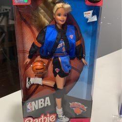 NY knicks Barbie