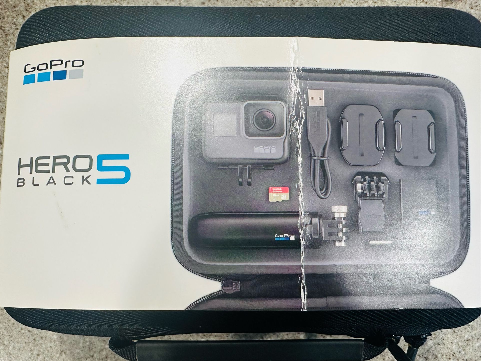 Go Pro Hero Black 5 BUNDLE-Never Used-wnt