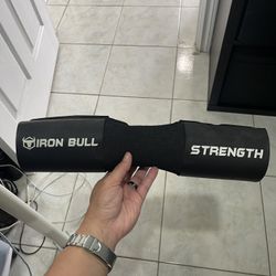 Ironbull strength Barbell Pad Hip Thrust