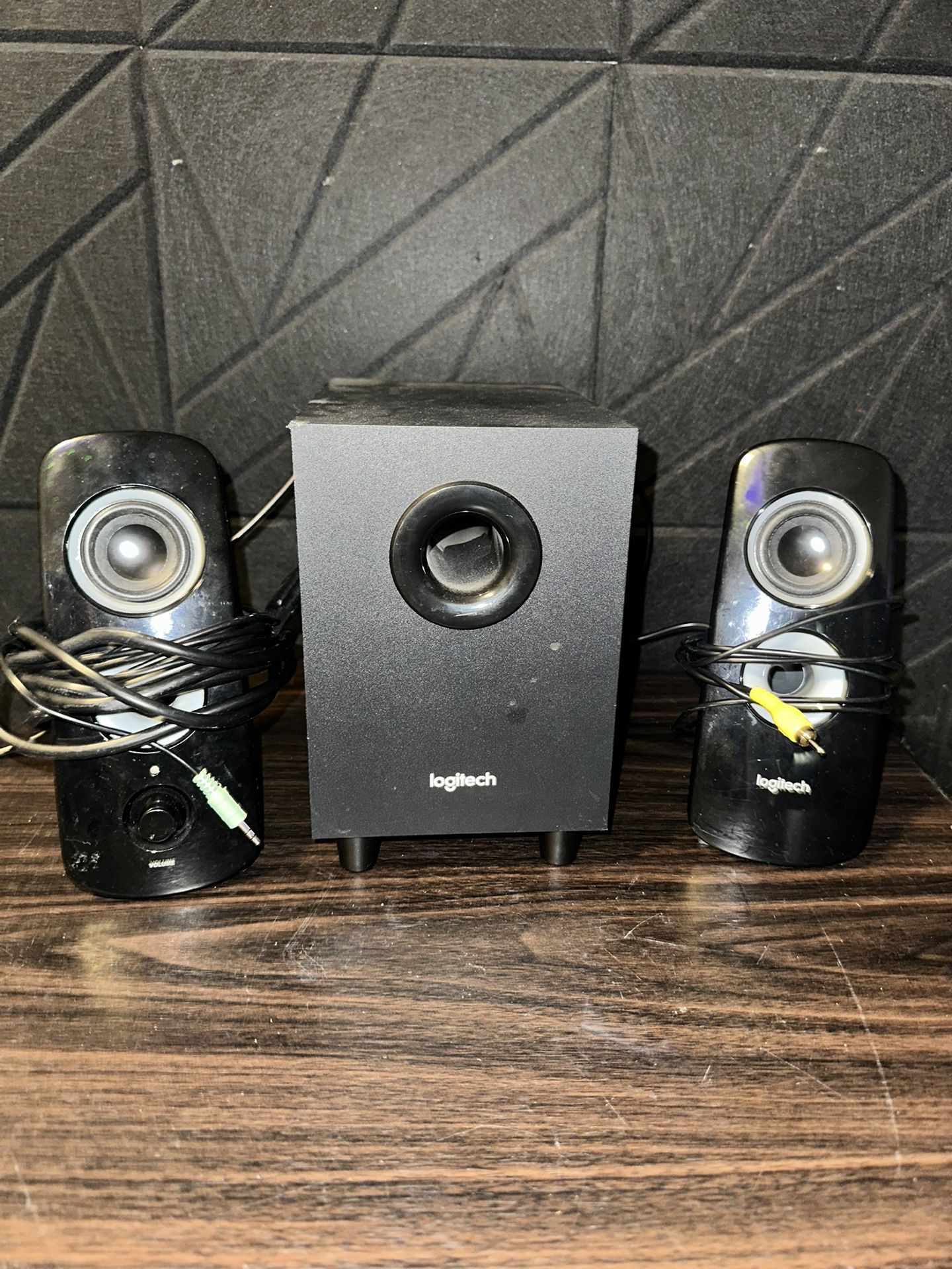 Logitech Speakers