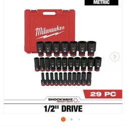 Milwaukee SHOCKWAVE 1/2 in. Drive Metric 6 Point Impact Socket Set (29-Piece)