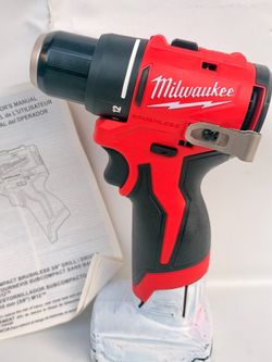 Milwaukee m12 Subcompact Brushless 3/8" Drill/Driver TOOL ONLY