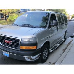 2004 GMC Savana