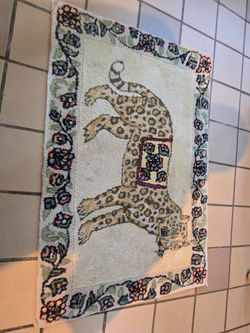 Handcrafted Wool Leopard Rug - Made in India