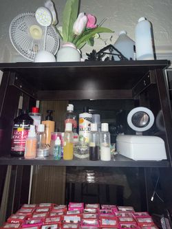 Lote de suministros profesionales para manicurista con esmalte en gel DND y equipo