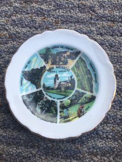 New Mexico souvenir dish. 3 1/2” wide