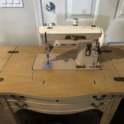 Integrated Singer Sewing Machine Table