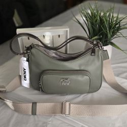 DKNY Philo TZ Shoulder BAG