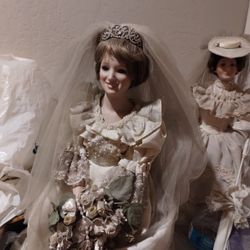 1985 Princess Dianna Bride Porcelain Doll