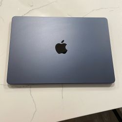MacBook Air M2