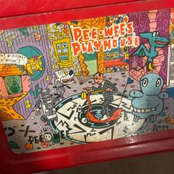 Lunch Box With Pokémon And Misc Cards