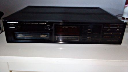 Vintage Pioneer PD-M401 Multi CD Player