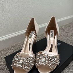 Women’s bridal wedding heels