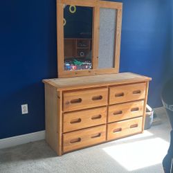 Kids 6  Dresser Drawer & Mirror Set! 