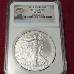 2012 American Silver Eagle 🦅 1oz. Silver .999 ~ NGC MS69