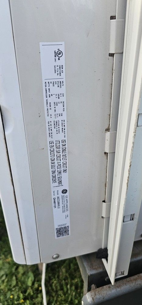 GE 10000 BTU Window Air Conditioner Unit