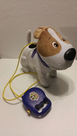 Cacamax Barking dog that sits and walks