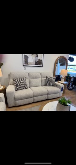 Reclining couch