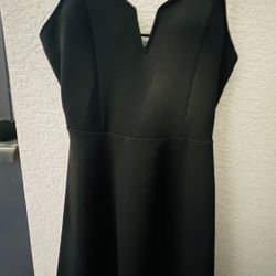 Papaya Black Dress Size L